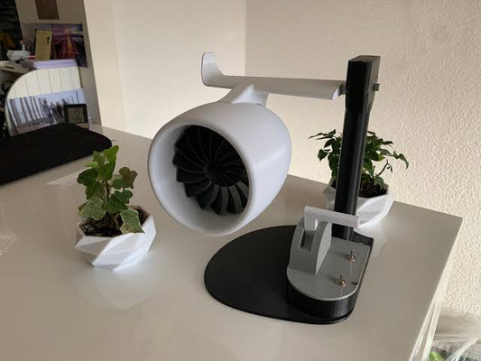 Turbofan Modeling Equipped With Fan Humidifying Red Desktop Spray Plug-in Tail Flame New Creative Desktop Turbofan