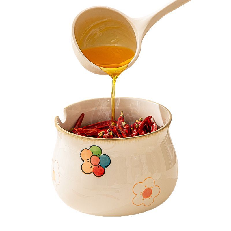Hog Oil Tank With Lid And Spoon Household Ceramic High Temperature Resistant Kitchen Meat Oil Tank Cute Creative Chili Oil Spice Tank
