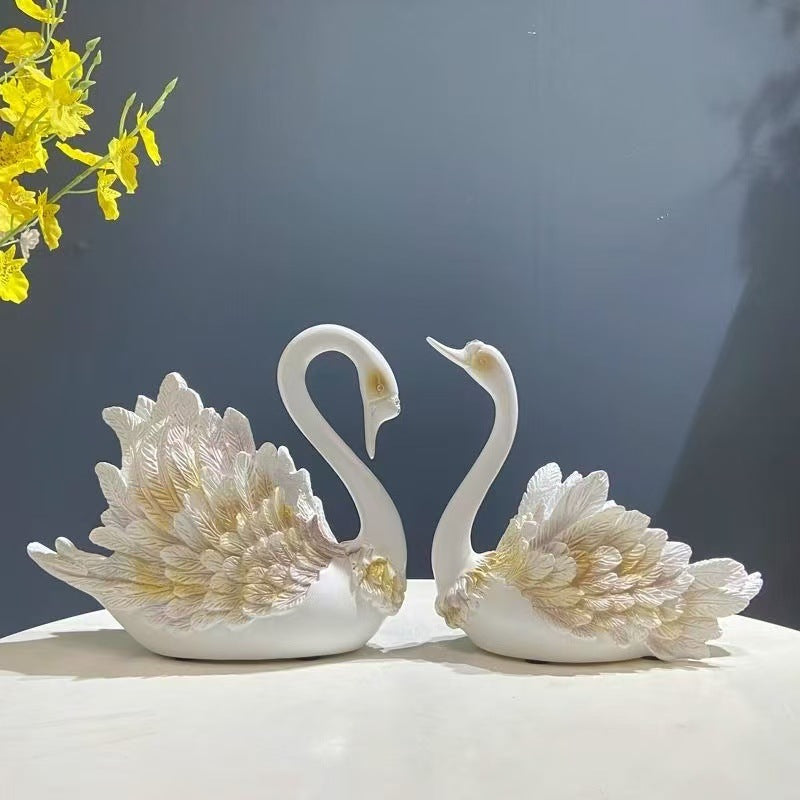 European And American Style Creative Couple Swan Resin Crafts Wine Rack Ornaments Home Wine Cabinet TV Cabinet Decoration Gift