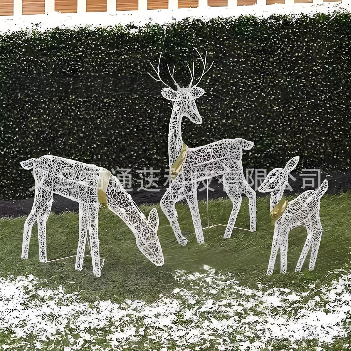 Cross-Border Christmas Deer Home Decoration 3-Piece Set, Glowing Female Deer And Fawn Christmas Ornaments, Light-Emitting Decorations, Christmas Decorations
